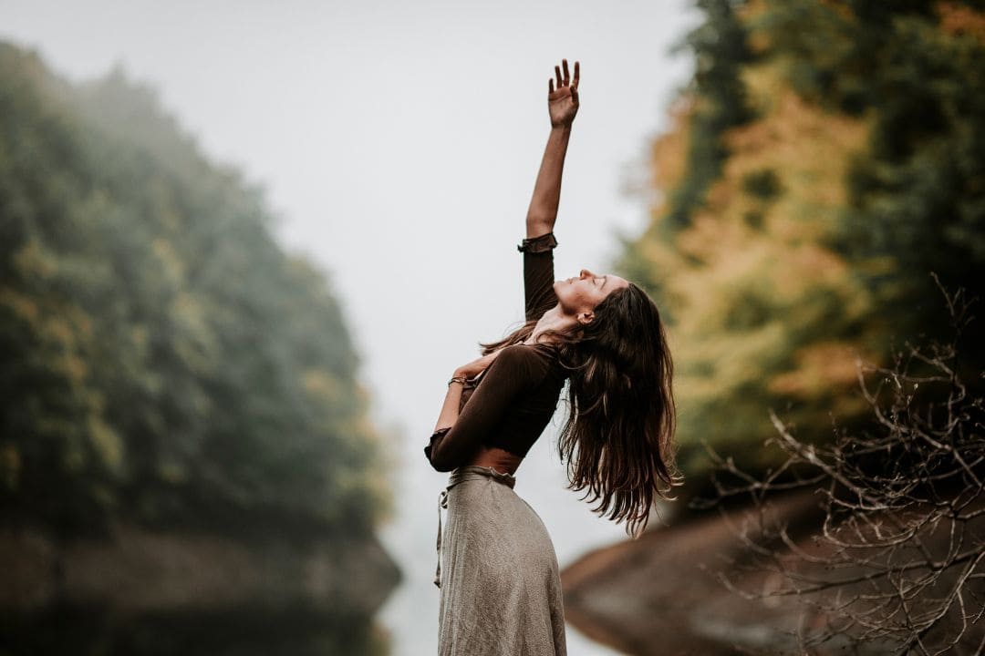 Solitudine positiva: di cosa si tratta e come sfruttarla per ritrovare se stessi